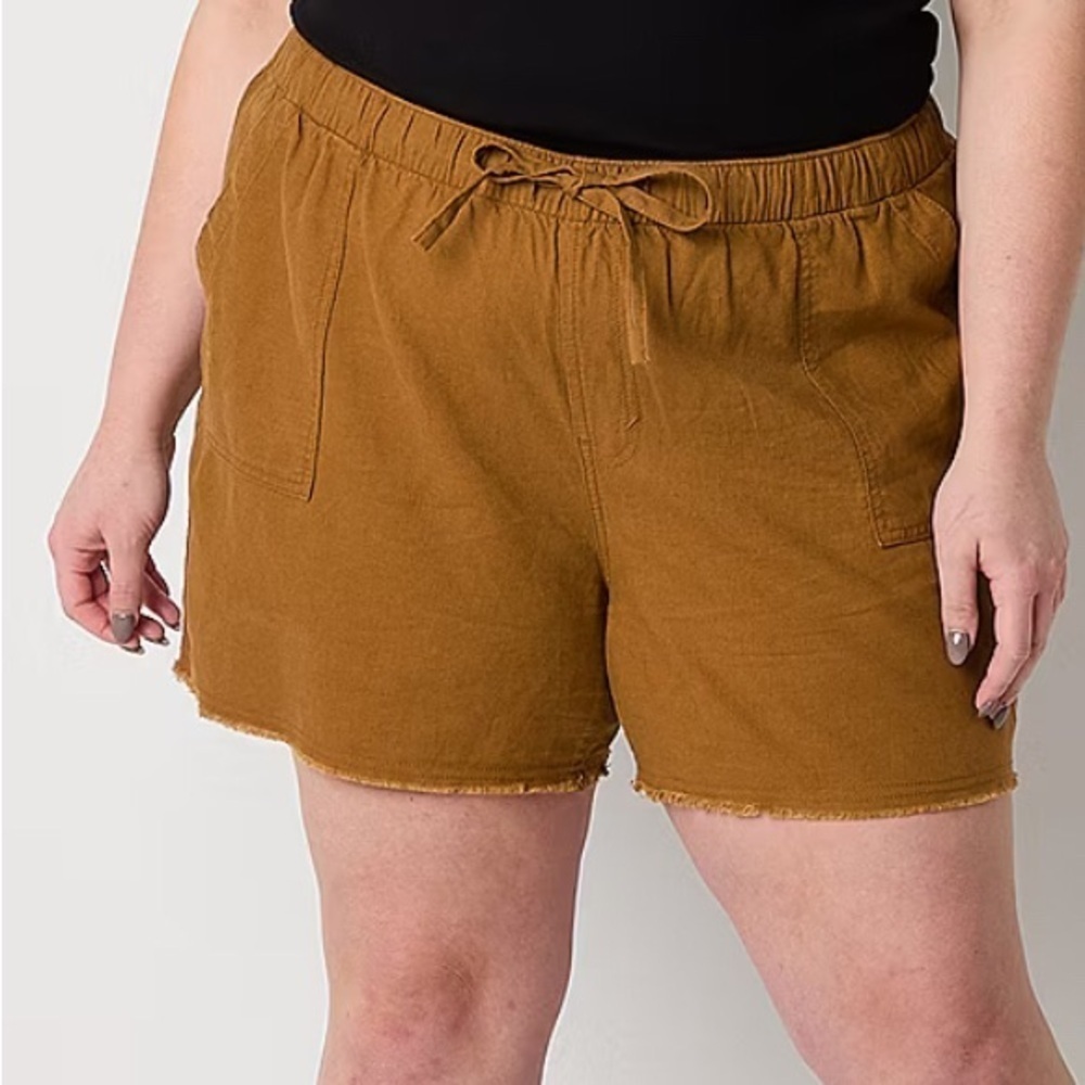 a.n.a Womens High Rise Pull-On Short Plus